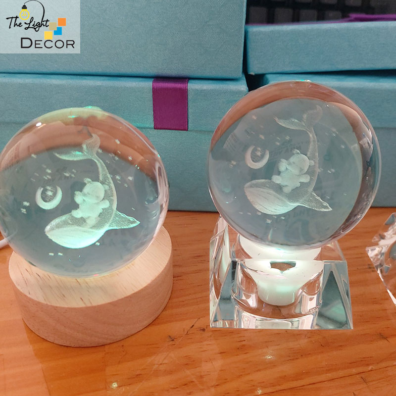 Bộ Quà Tặng Quả Cầu Pha Lê 3D larser LED cá heo gấu trăng dễ thương 6cm