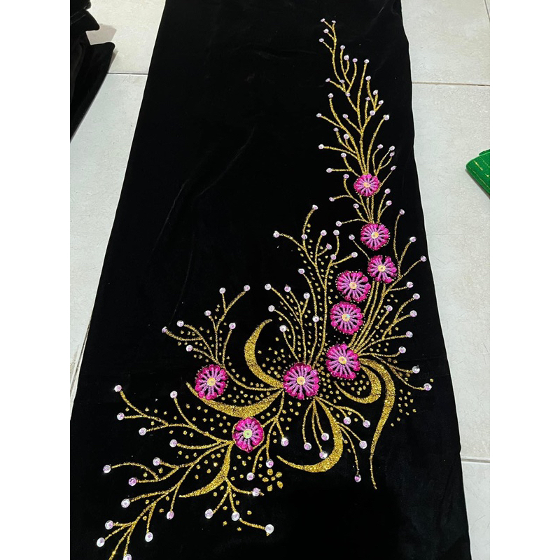 Váy nhung loại 2 hoa đính đá , Váy dân tộc thái