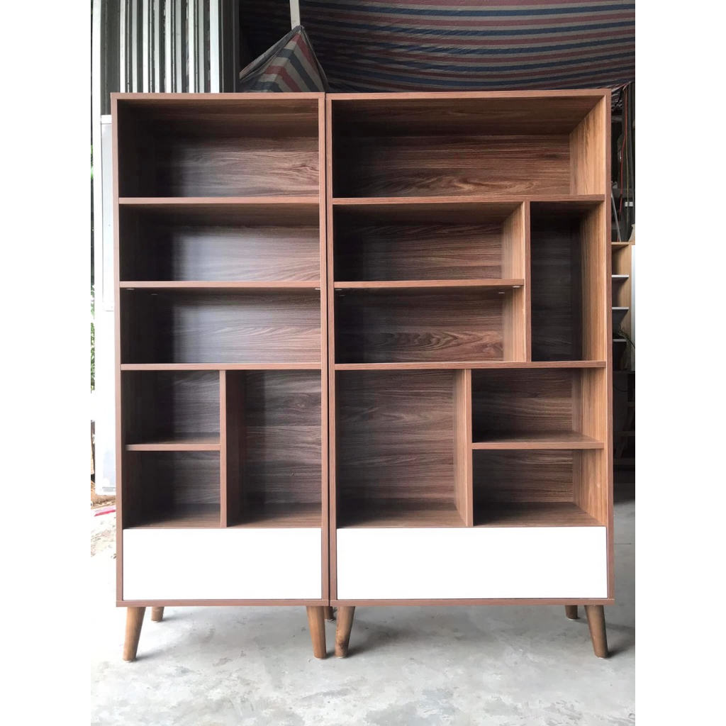 Kệ sách sản xuất mẫu mã kích thước theo yêu cầu