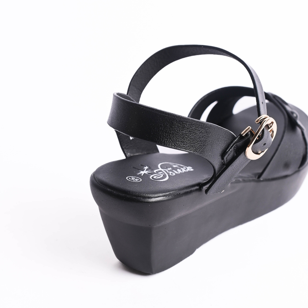 Sandal nữ thời trang