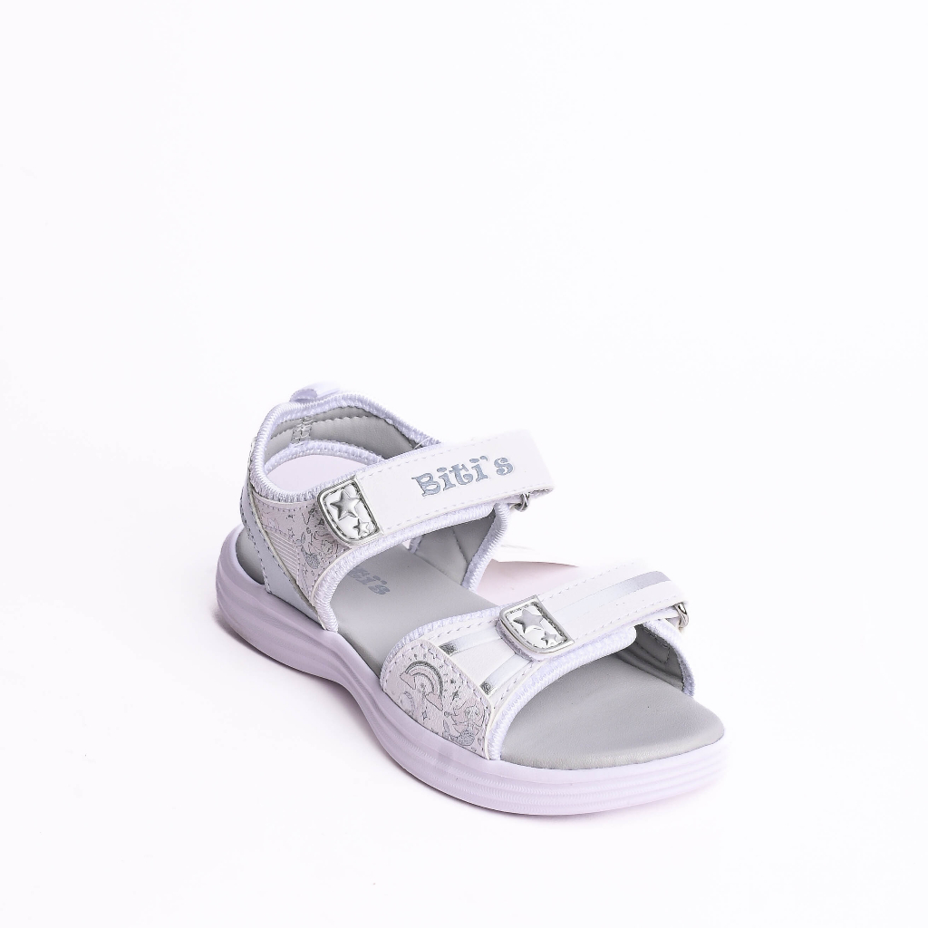 Sandal bé gái