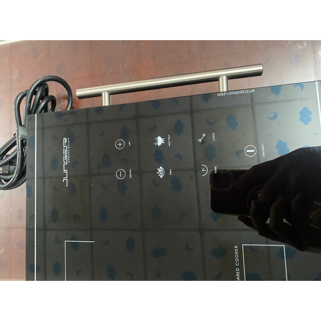 Bếp hồng ngoại Junger MT-21 Thái Lan - Hàng trưng bày