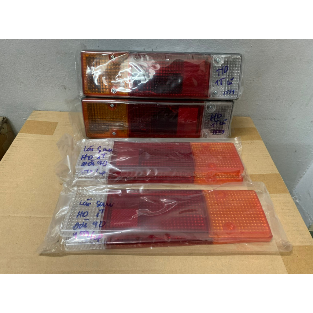 Đèn Hậu , Đèn Lái Sau, Chụp Đèn Xe Tải HyunDai 1Tấn Đời 90 _ L04