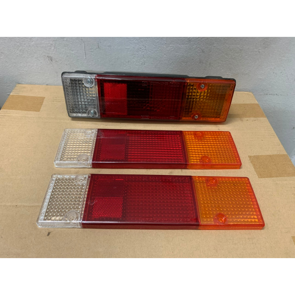 Đèn Hậu , Đèn Lái Sau, Chụp Đèn Xe Tải HyunDai 1Tấn Đời 90 _ L04
