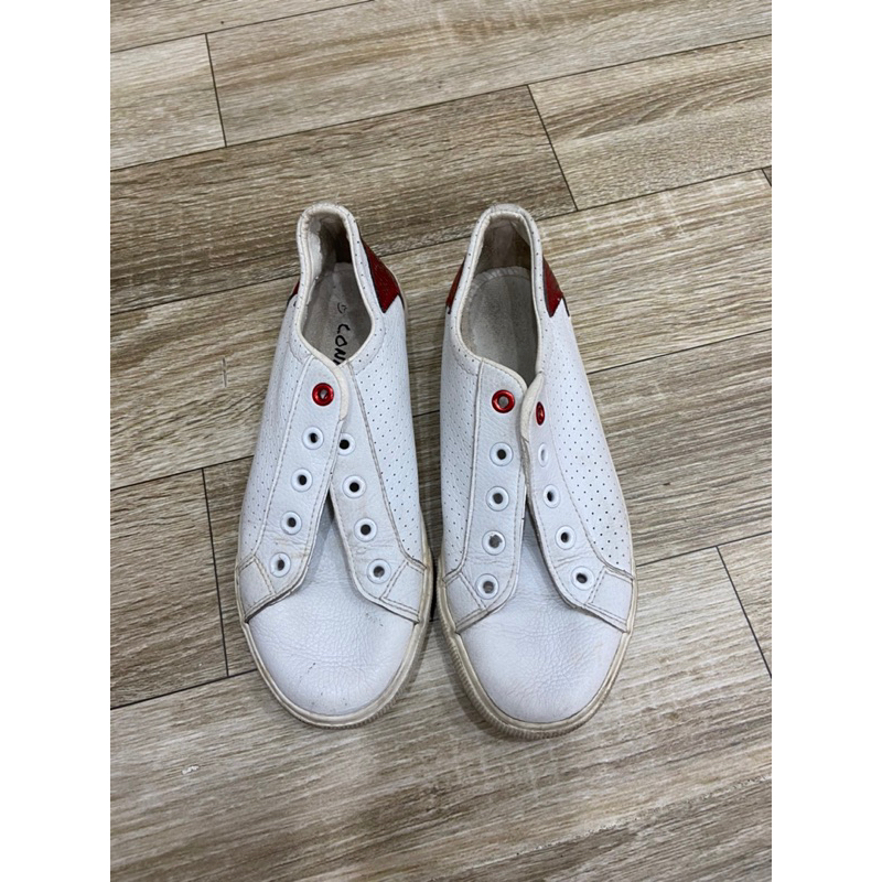 Giày thể thao nữ