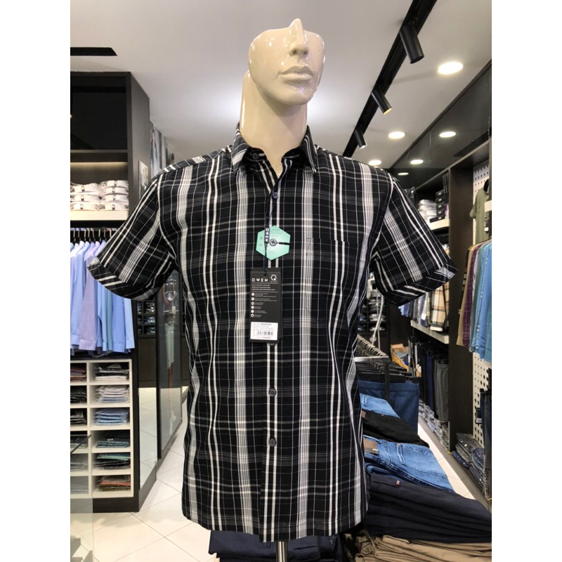 Áo sơ mi owen ngắn tay màu kẻ caro đen trắng body fit vải bạc hà BA220223NT