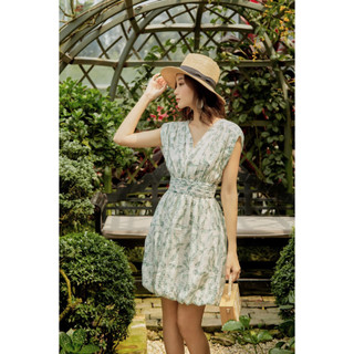Đầm tay liền nhún thun họa tiết - Everluxe