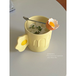 Tách gốm vàng bơ eggs siêu cưng