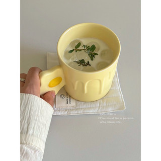 Tách gốm vàng bơ eggs siêu cưng