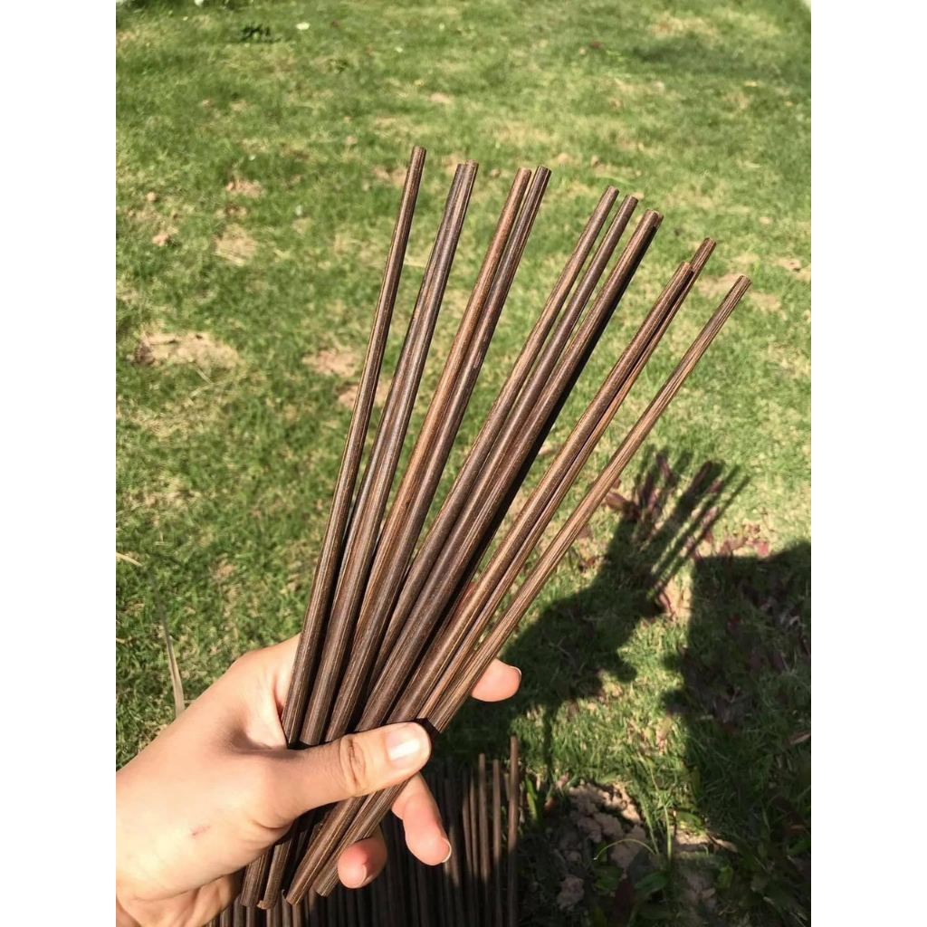 10 đôi đũa buông loại 1 không cong vênh, không mốc
