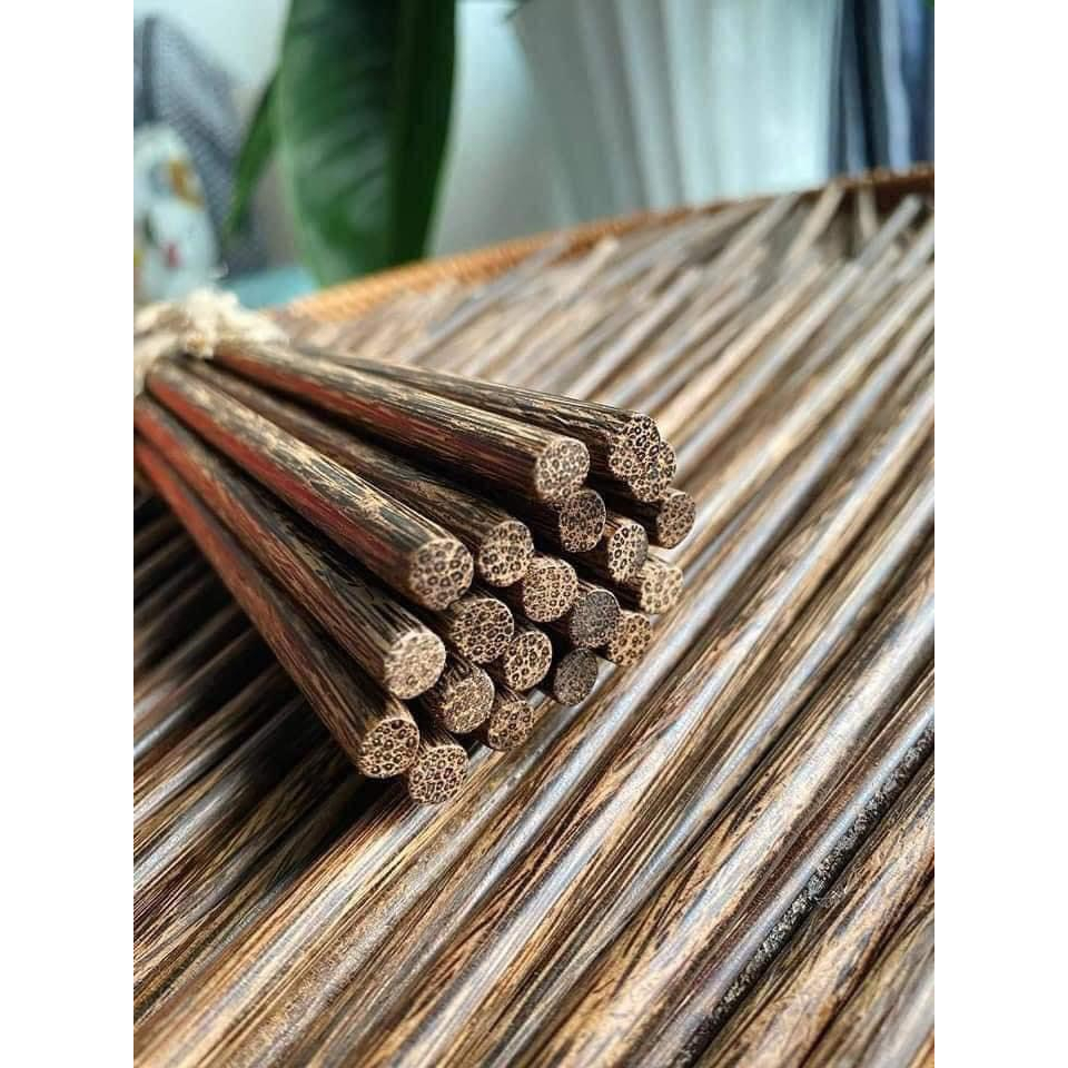 10 đôi đũa buông loại 1 không cong vênh, không mốc