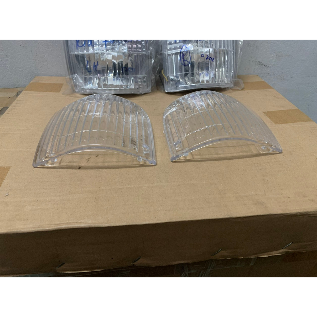 Bộ Đèn Xi Nhan Trước, Chụp Đèn Lái Trước Xe Tải Kia 1T4 K140, Kia K165, Kia K3000 Hàng chất lượng cao