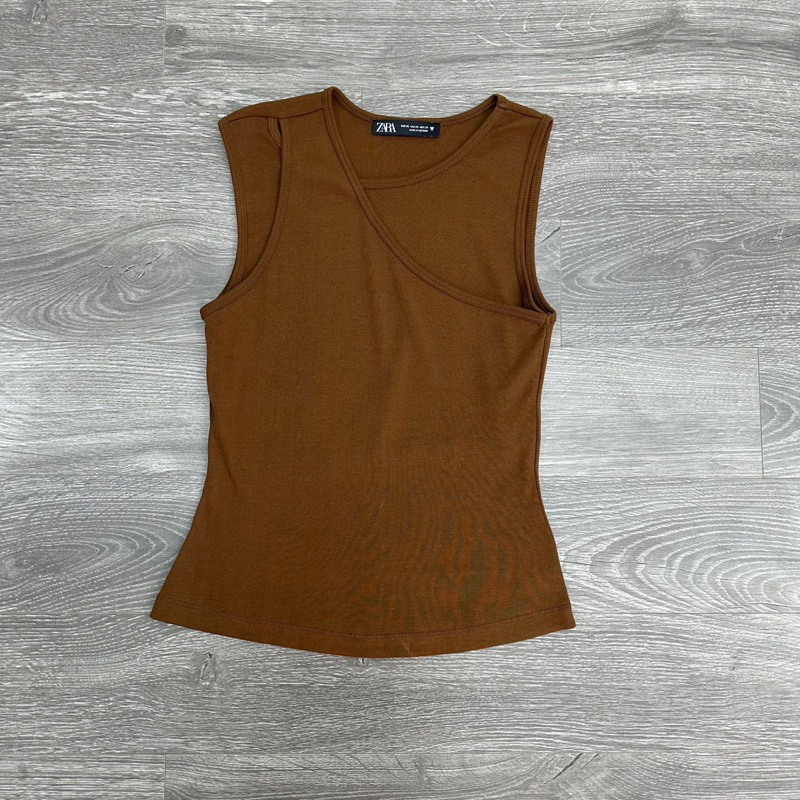 ÁO THUN ZARAA SÁT NÁCH ĐỘC ĐÁO.