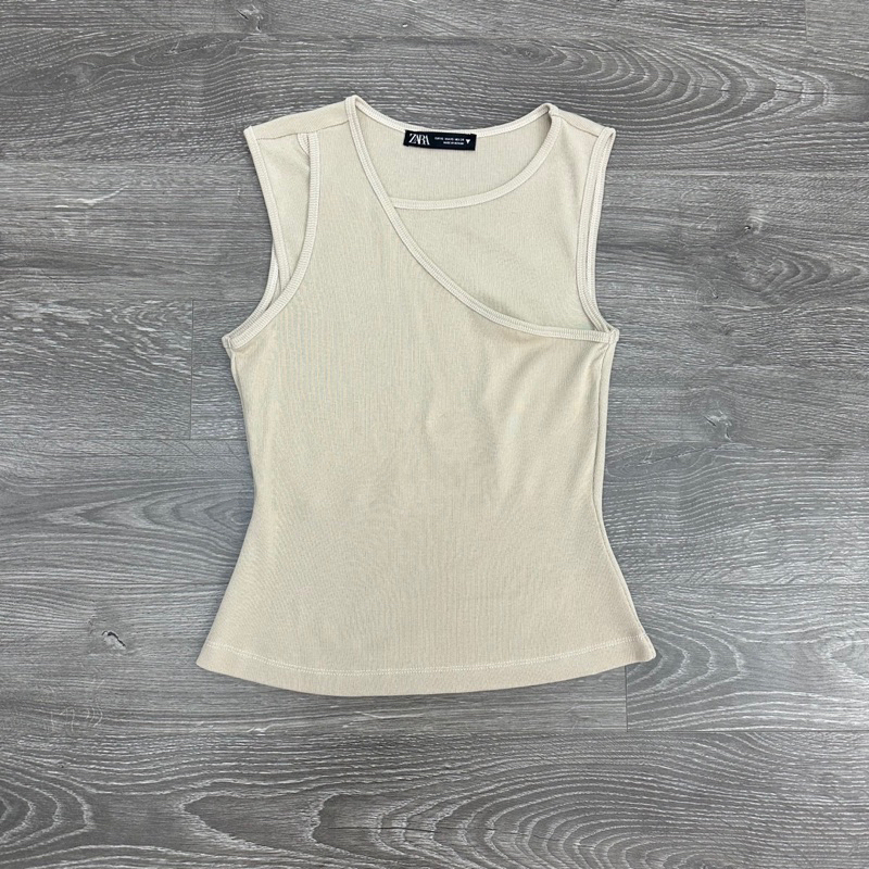 ÁO THUN ZARAA SÁT NÁCH ĐỘC ĐÁO.