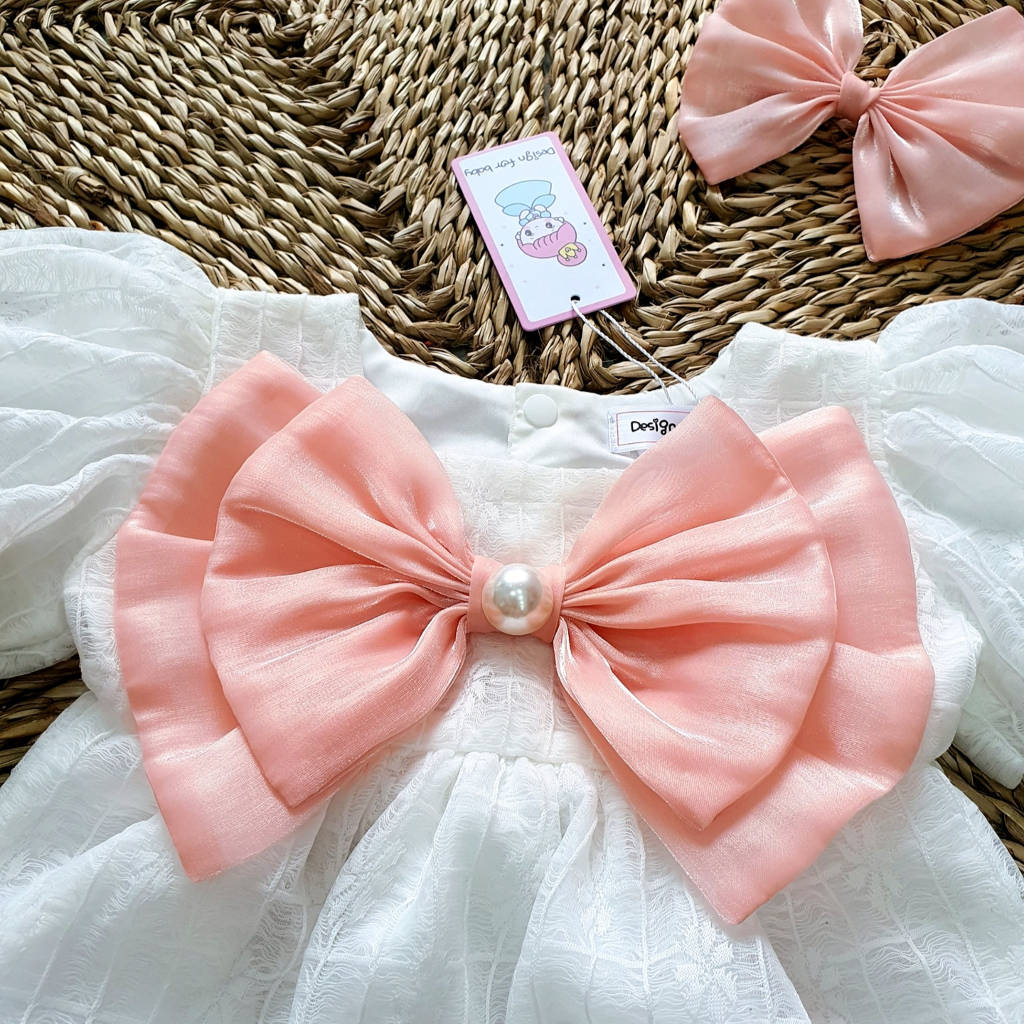 Bodysuit cộc tay ren trắng RIOKIDS cho bé gái sơ sinh mặc thôi nôi, đầy tháng BD127