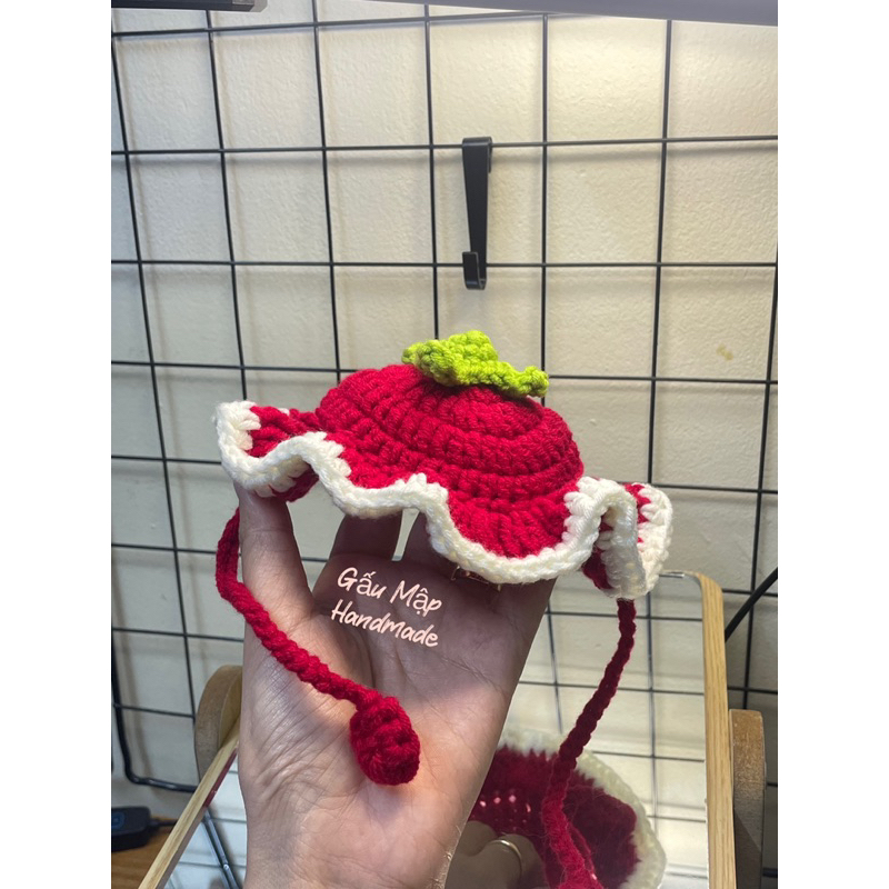 Mũ len cà chua cho chó mèo