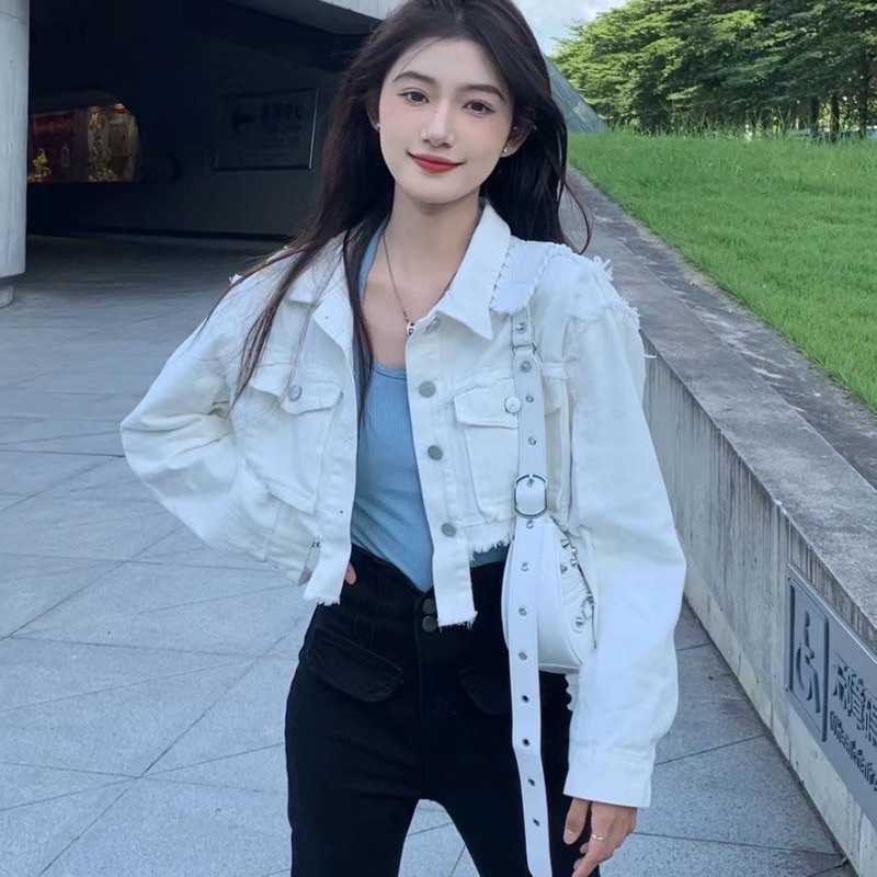 ÁO KHOÁC CROPTOP TRẮNG QUẢNG CHÂU CÁ TÍNH