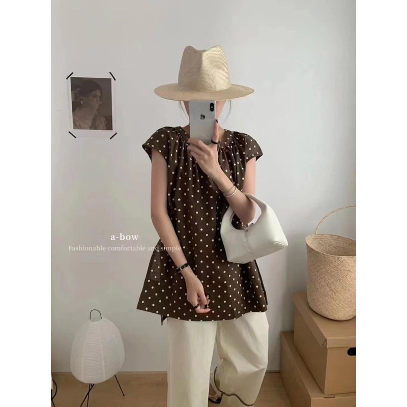 Áo Sơ Mi Chấm Bi Tay Hến  ♥️