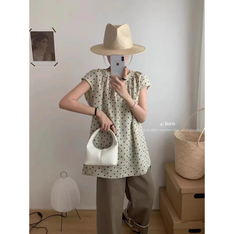 Áo Sơ Mi Chấm Bi Tay Hến  ♥️