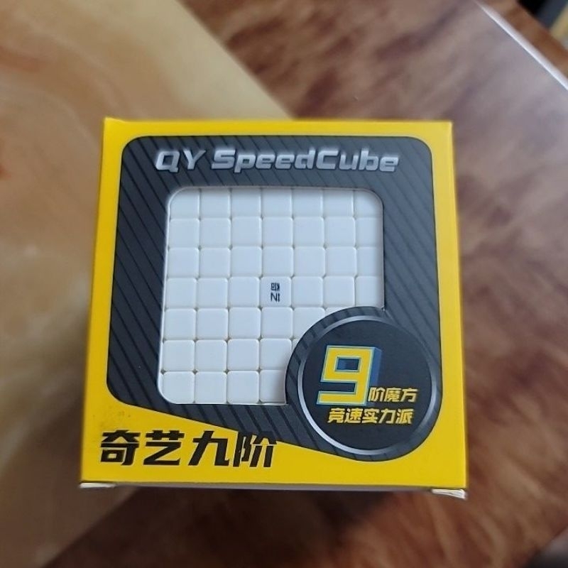 Rubik Qiyi 9x9 stkless