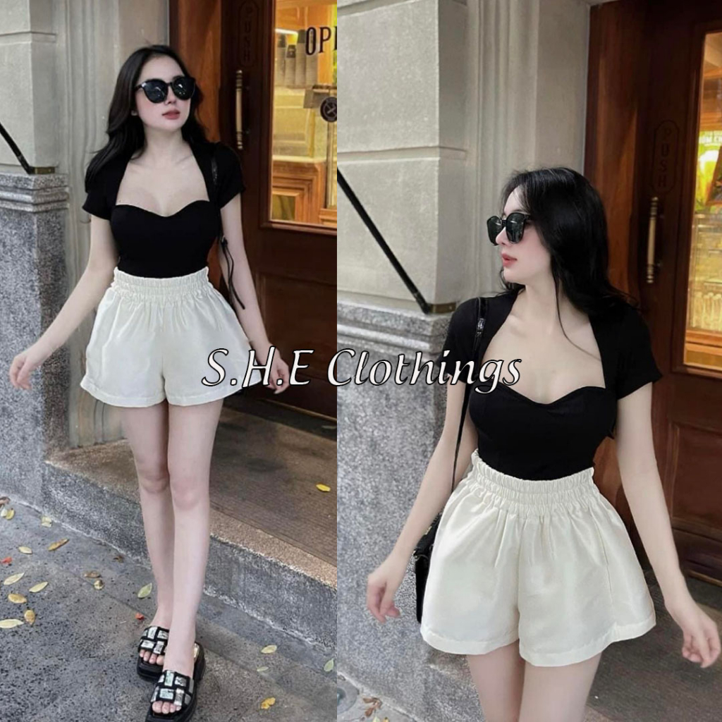 Set Bộ Đồ Nữ Áo Croptop Đen Trơn Ôm Body Cổ Khoét Mix Quần Sooc Đùi Tafa Trắng Bồng Freesize S303