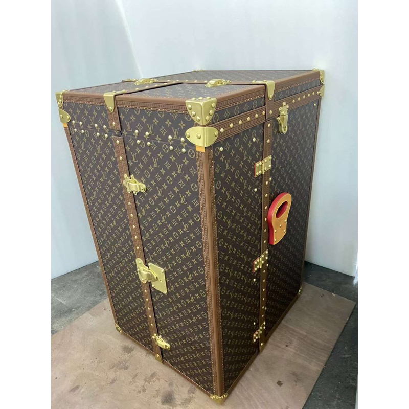 Bàn trang điểm lv