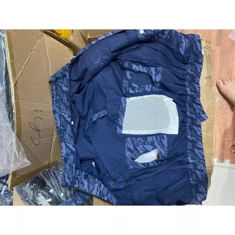 ÁO ĐIỀU HÒA CÓ MŨ MÀU XANH THAN + BỘ QUẠT 12V SIÊU MẠNH