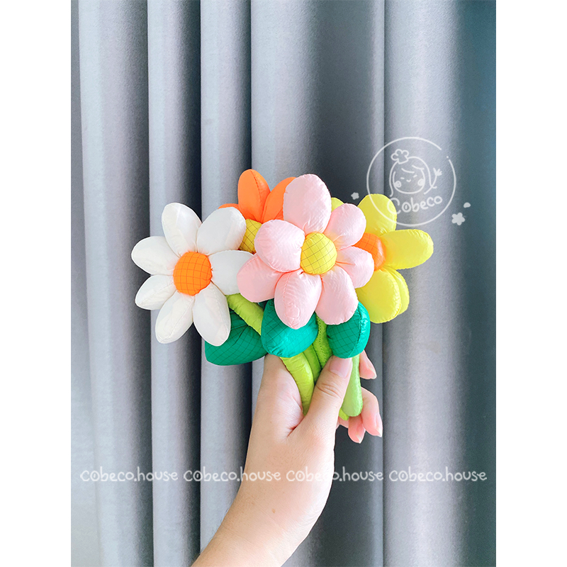 Huy hiệu cài áo, ghim cài áo COBECO hoa lá màu pastel bọc vải nhồi bông êm ái mềm mại