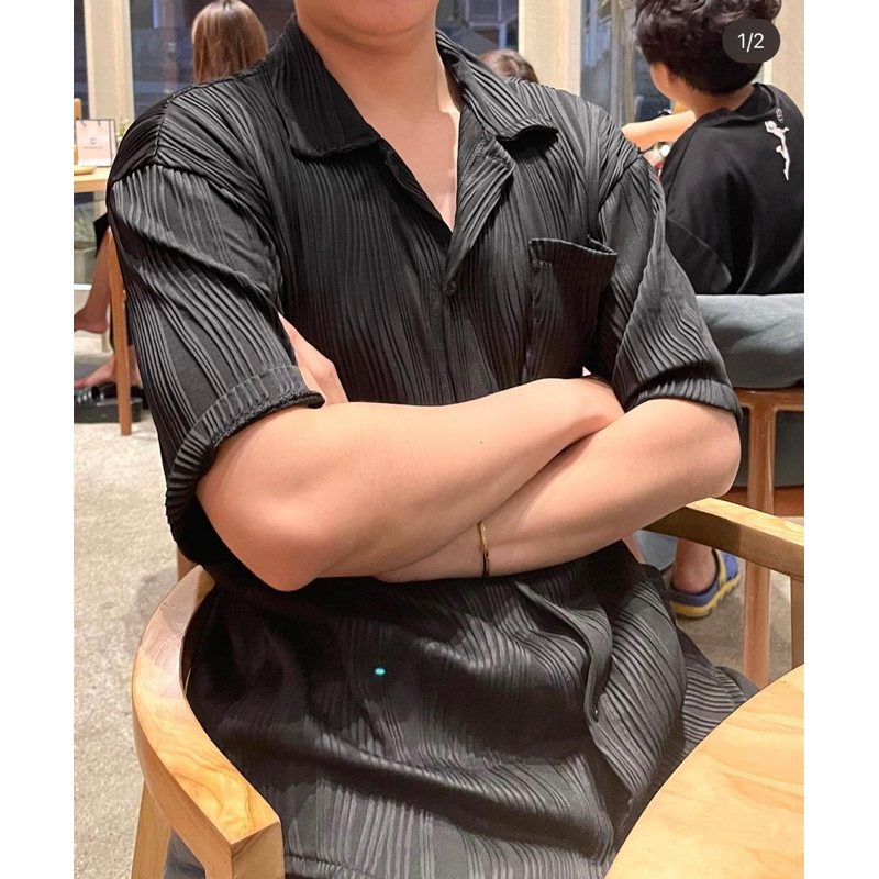 Waving Shirt by Scho  - Áo sơ mi vân màu đen