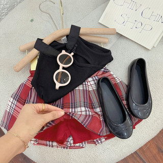 Set áo cổ yếm cv kẻ đỏ bé gái