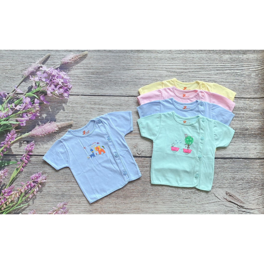 Áo sơ sinh cho bé cài lệch tay ngắn màu, thương hiệu MINTUU, chất liệu vải 100% cotton