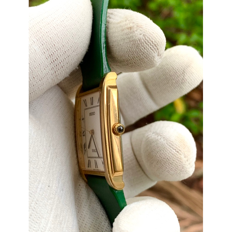 Đồng hồ nam Seiko tank la mã