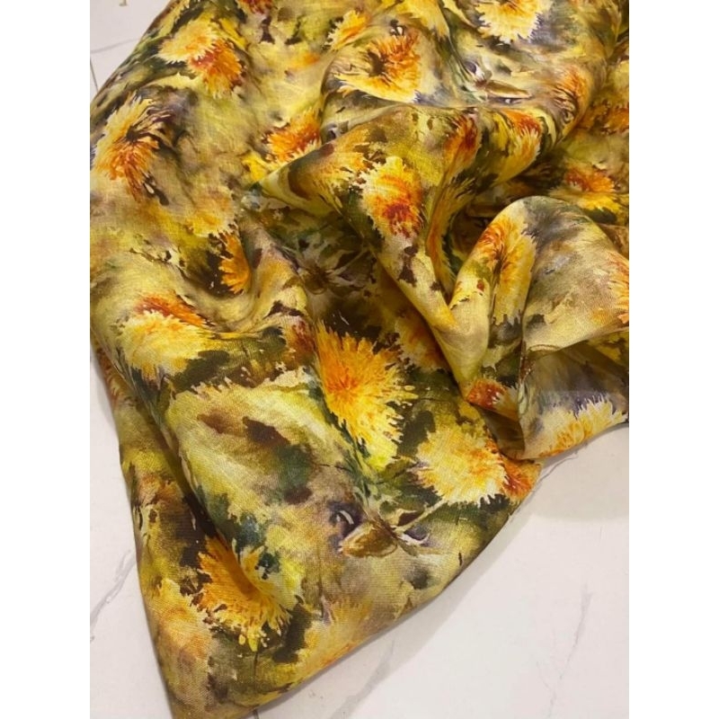 Vải Linen Tưng premium hoa mùa thu tông nâu cam