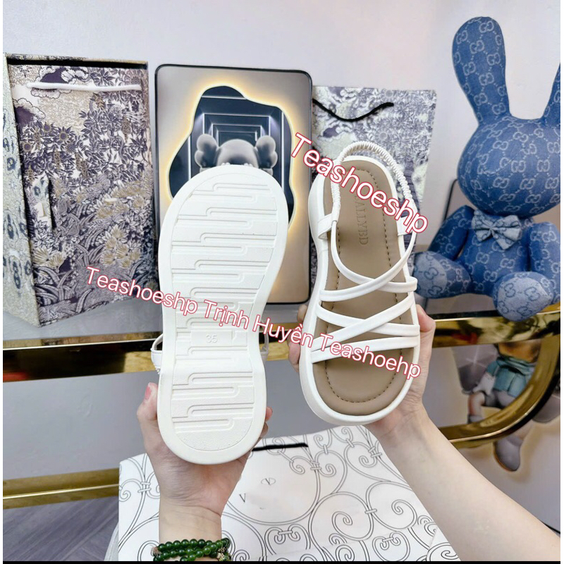 Dép sandal qc quai mảnh đế bằng 4cm êm nhẹ ,dép quai hậu chun đế bằng,xăng đan nữ học sinh quai chéo đế bánh mì 4phân