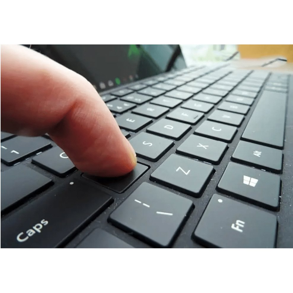 Microsoft Surface Pro Signature Type Cover Keyboard – Black Đen