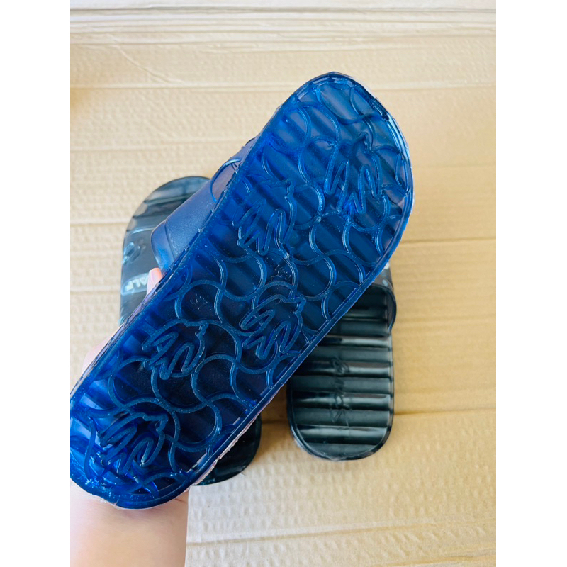 DÉP QUAI NGANG NAM NỮ CHIM ÉN