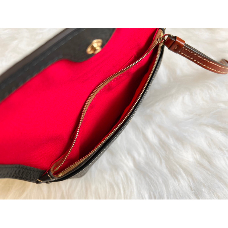 Ví xỏ tay Dooney&Bourke Vịt Mỹ