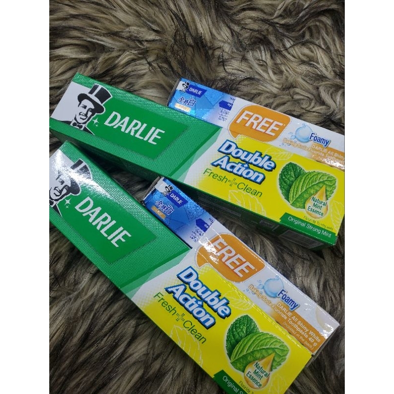 Kem đánh răng Double Action 2 tiếp 225gam