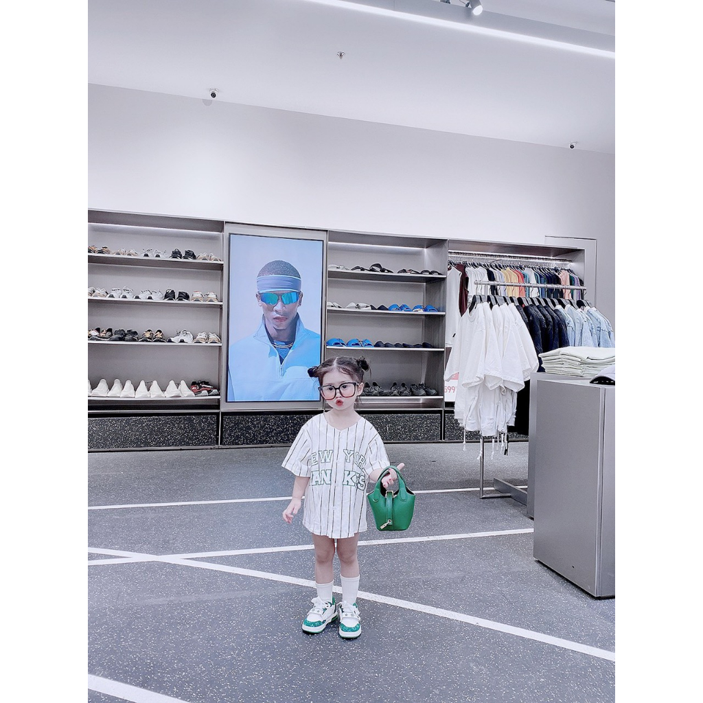 Áo bóng chày thể thao kẻ yankee xanh green cho bé , áo cotton unisex bé trai , gái , Kid_genz