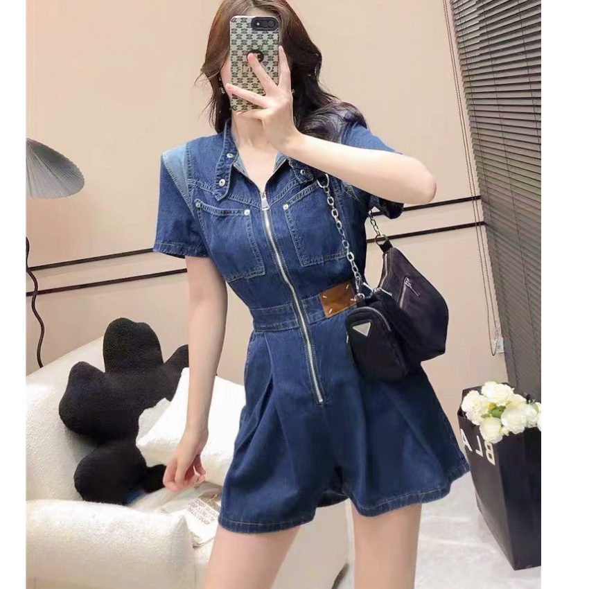 Jumpsuit denim-jean ngắn tay quần short ống rộng dây kéo trước phong cách retro