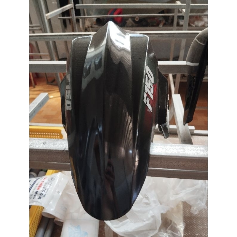 Chắn bùn trước 133