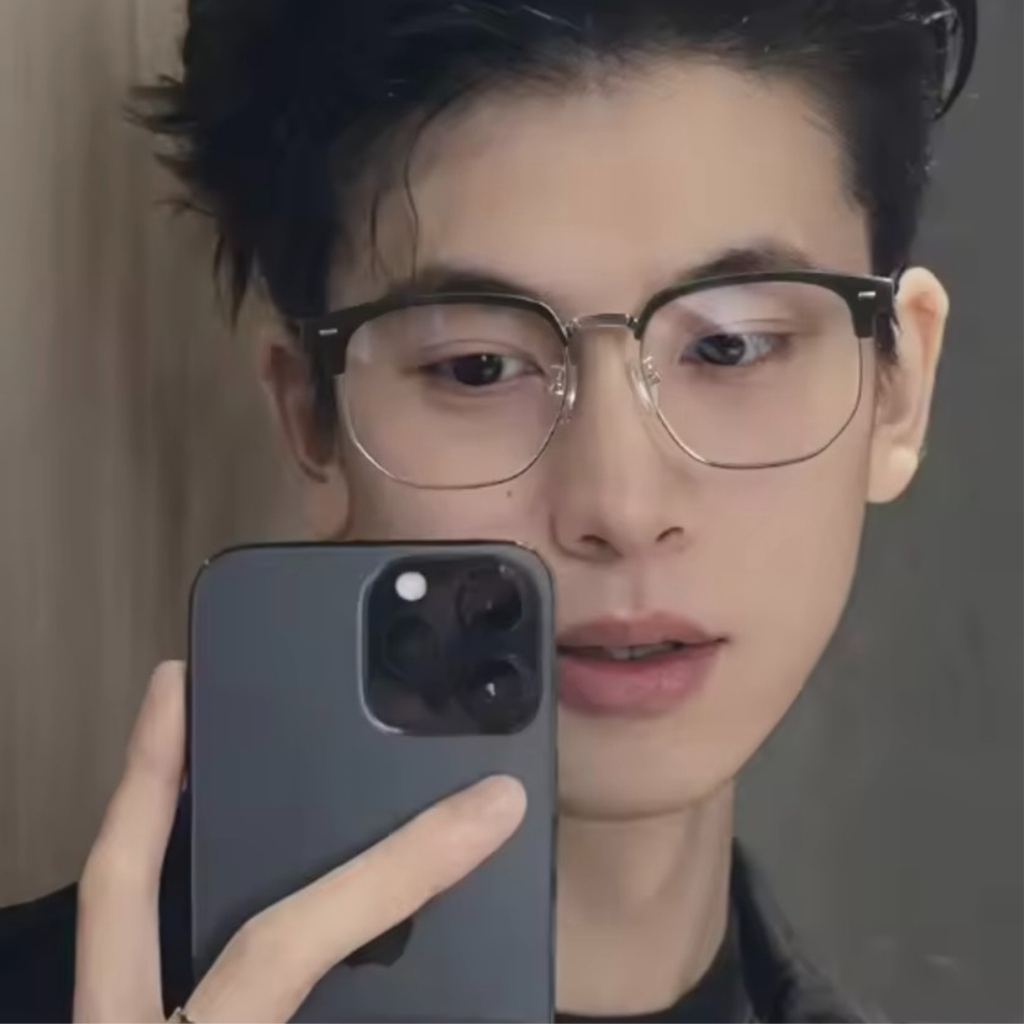 Gọng kính nữa viền dáng vuông phong cách thời trang nam nữ