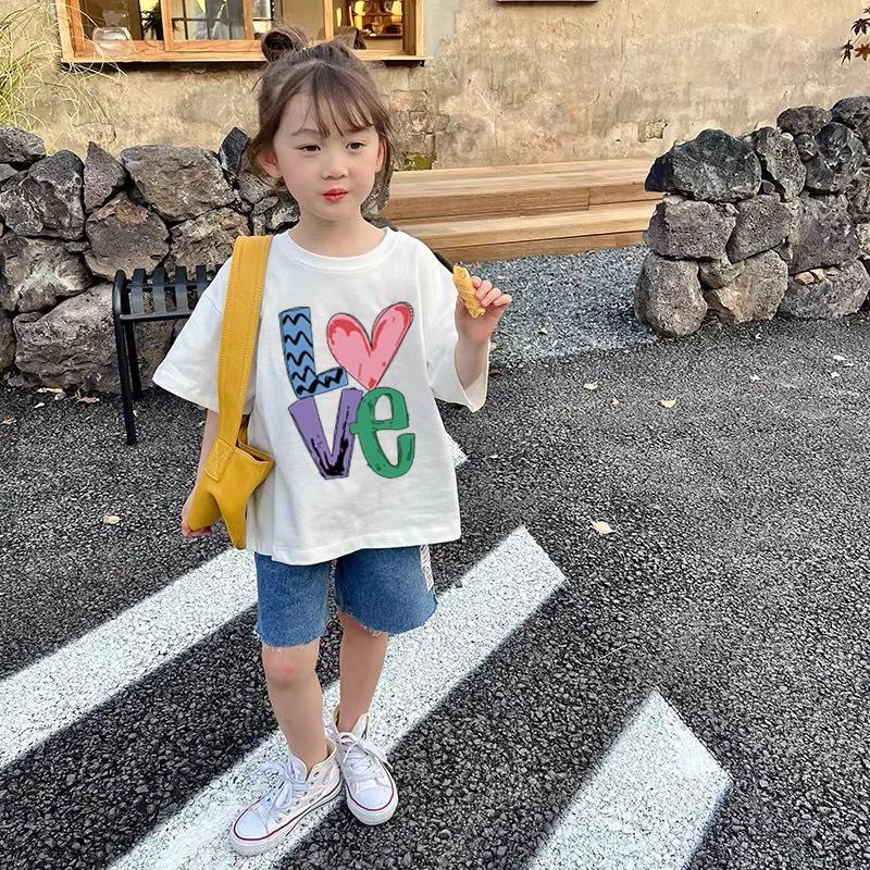 Áo phông Hokiha Kid cho bé trai bé gái hoạ tiết chữ Love cách điệu chất cotton mềm mại, co giãn size 8-17kg TE316