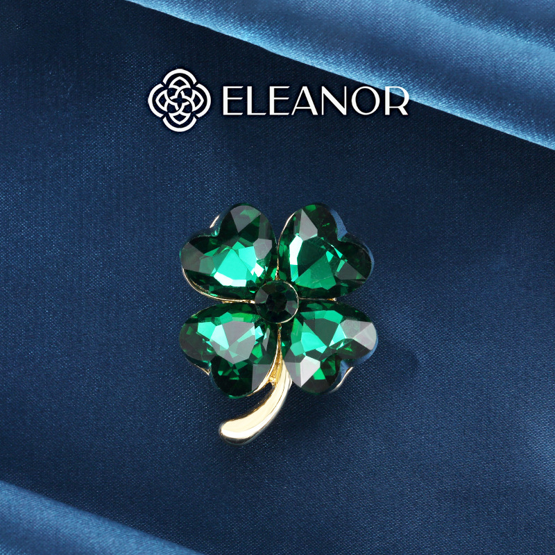 Ghim cài áo nam nữ Eleanor Accessories hình cỏ bốn lá đá xanh phụ kiện thời trang 5016