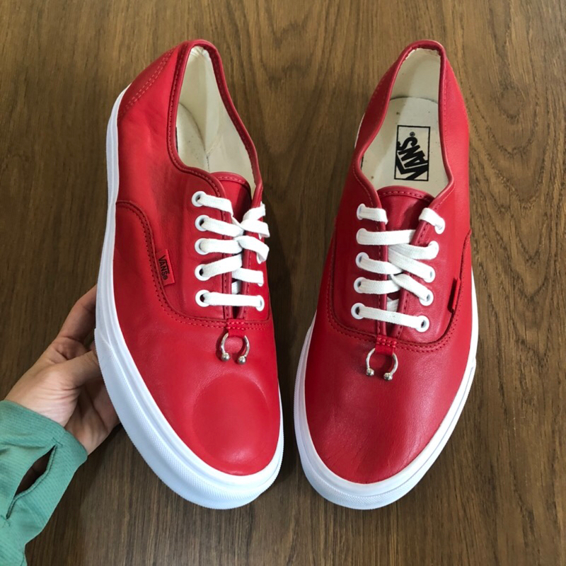 Giày Vans piercing racing red box thay thế