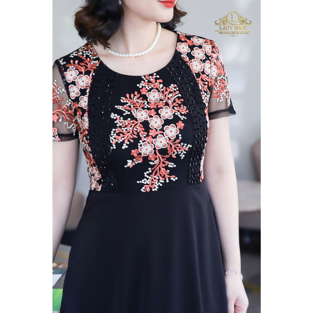Đầm Maxi ren phối lụa nhật kết đá Ladyshop thời trang trung niên cao cấp T171