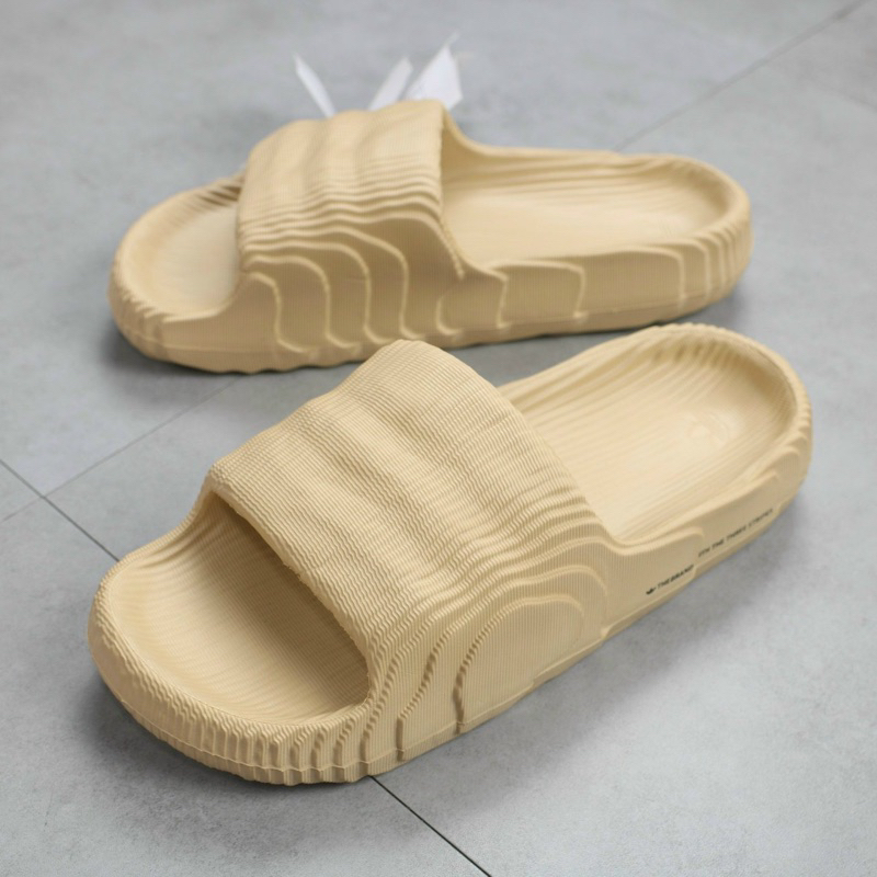 Dép adidas quai ngang adilette 22 đúc nguyên khối chống nước bản cao cấp