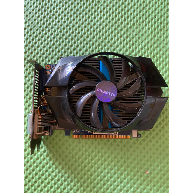 Card màn hình gigabyte gt740-2gd5