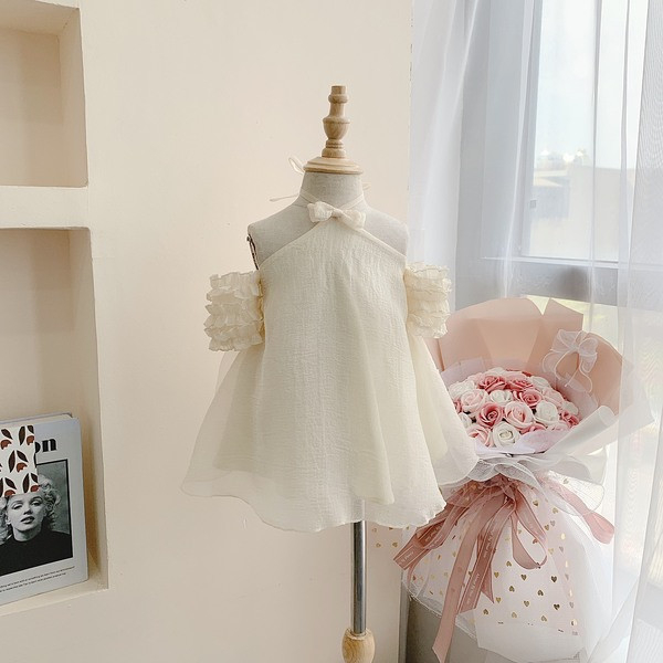 Váy Công Chúa Bé Gái Đầm Công Chúa Váy Cổ Yếm Tay Bèo Hở Vai Quỳnh Boutique