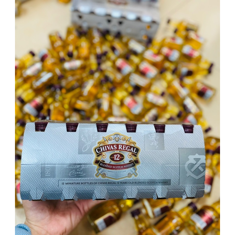 Chai mini 50ml 12 năm Chivas